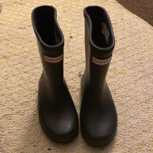 Toddler Hunter Boots !